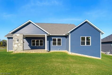 2066 W Market Street Orrville OH 44667