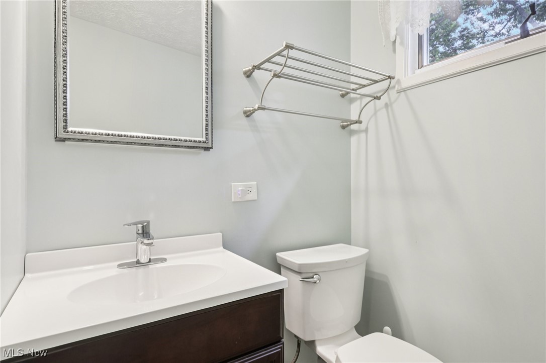 9401 Pheasant Run Place Strongsville OH 44149