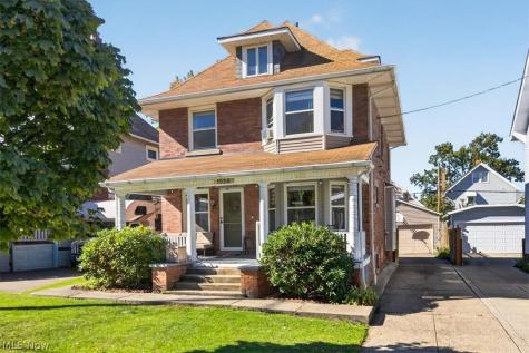 1528 Lauderdale Avenue Lakewood OH 44107
