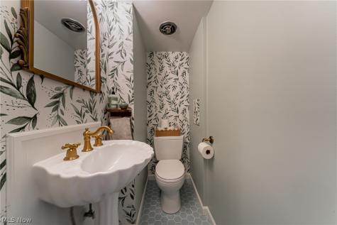 22350 Westchester Road Shaker Heights OH 44122