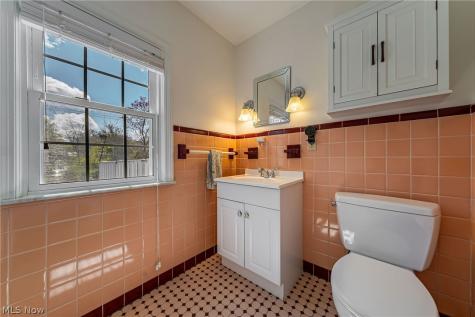 22350 Westchester Road Shaker Heights OH 44122