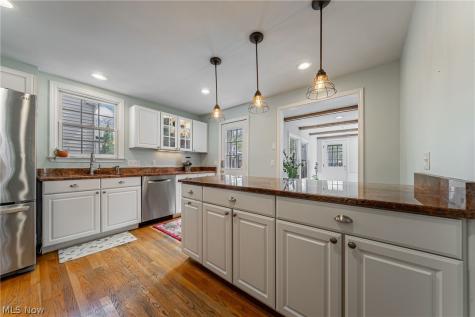 22350 Westchester Road Shaker Heights OH 44122