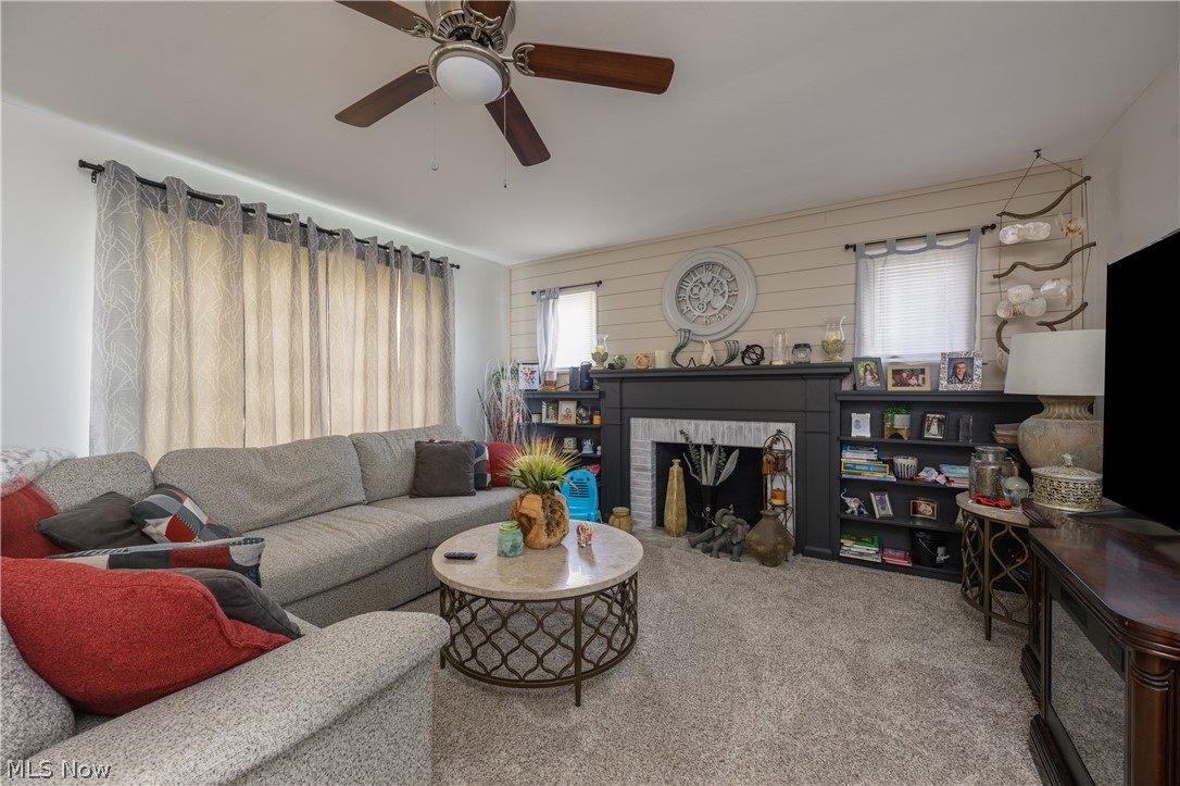 2380 Perry Drive SW Canton OH 44706