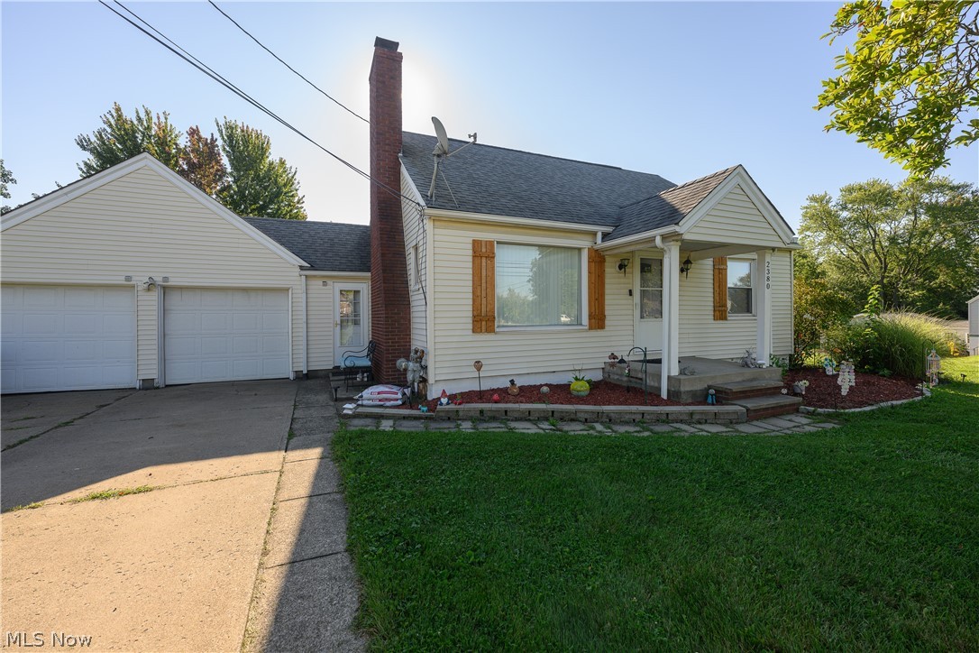 2380 Perry Drive SW Canton OH 44706