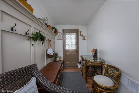 2380 Perry Drive SW Canton OH 44706