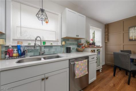 2380 Perry Drive SW Canton OH 44706