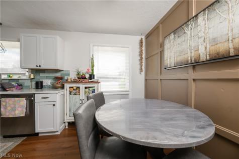 2380 Perry Drive SW Canton OH 44706