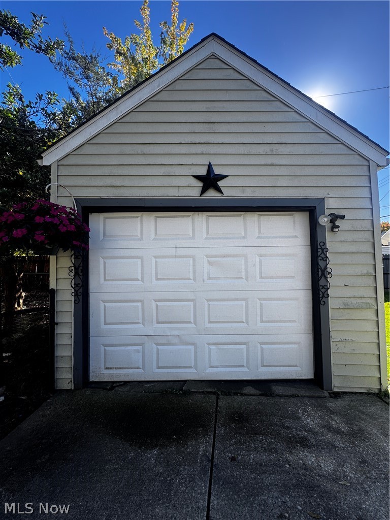 11801 Kensington Avenue Cleveland OH 44111