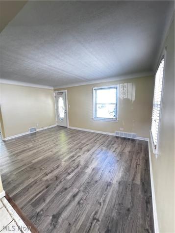 11801 Kensington Avenue Cleveland OH 44111