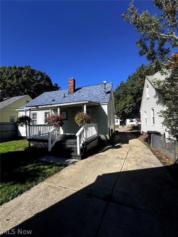 11801 Kensington Avenue Cleveland OH 44111