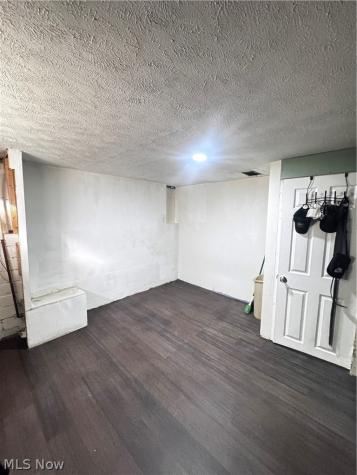 11801 Kensington Avenue Cleveland OH 44111