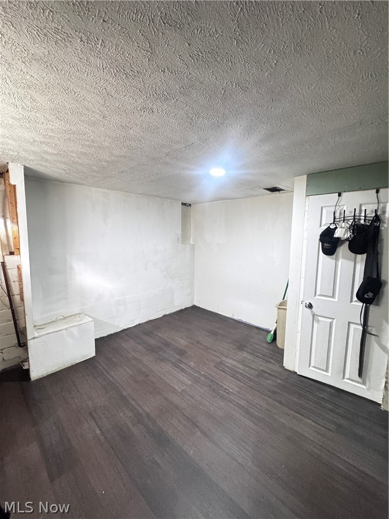 11801 Kensington Avenue Cleveland OH 44111