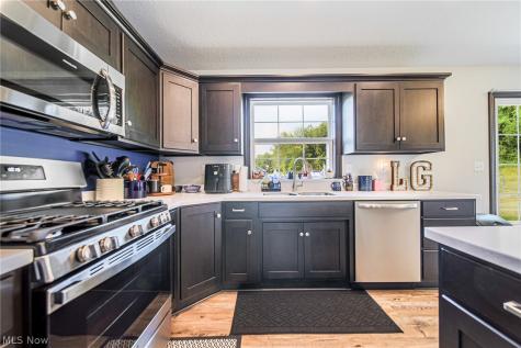 131 Sarah Lane Millersburg OH 44654