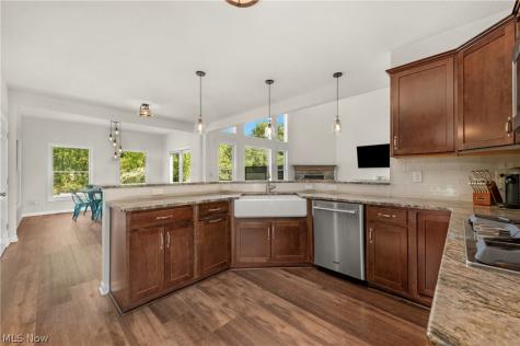 31084 Park Avenue Westlake OH 44145