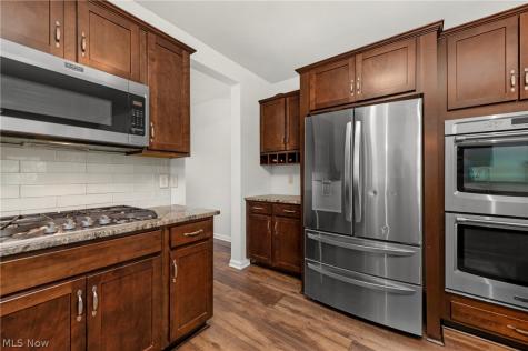 31084 Park Avenue Westlake OH 44145