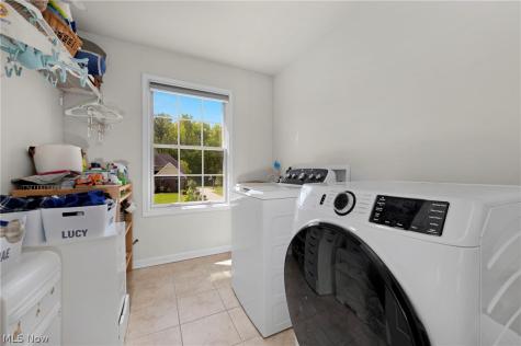31084 Park Avenue Westlake OH 44145