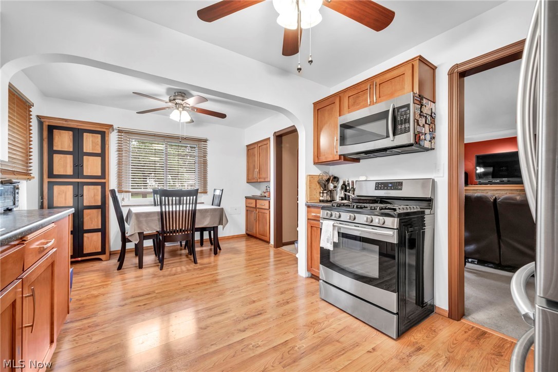 6284 Holburn Road Parma OH 44129