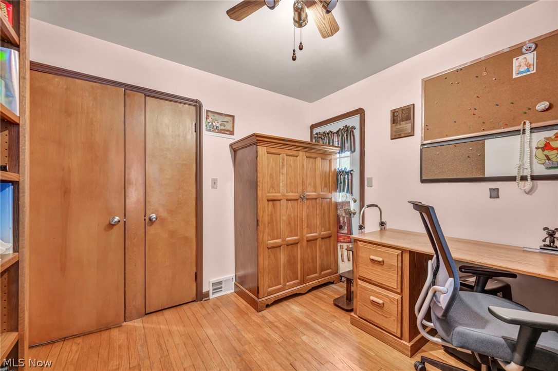 6284 Holburn Road Parma OH 44129