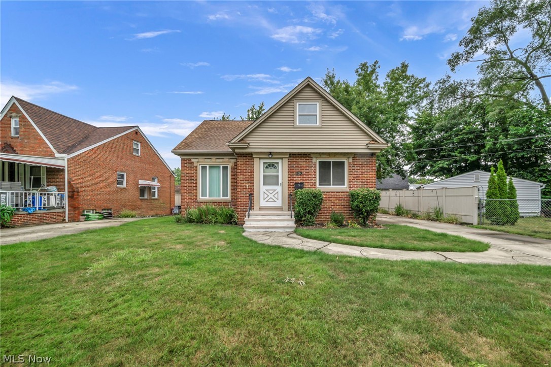 6284 Holburn Road Parma OH 44129