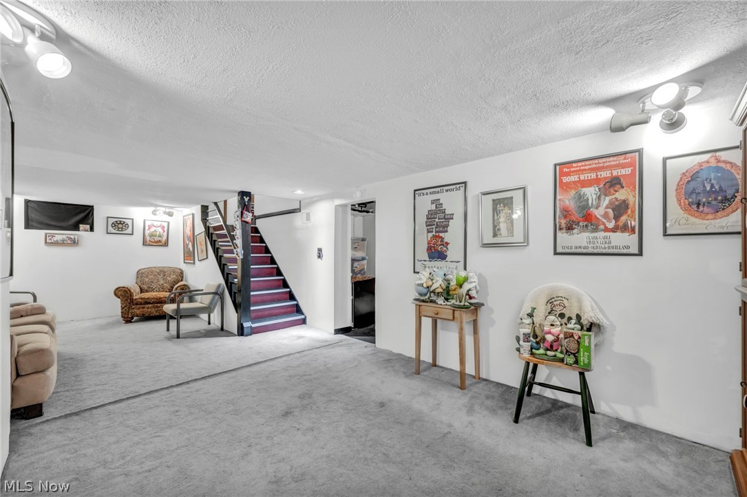 6284 Holburn Road Parma OH 44129