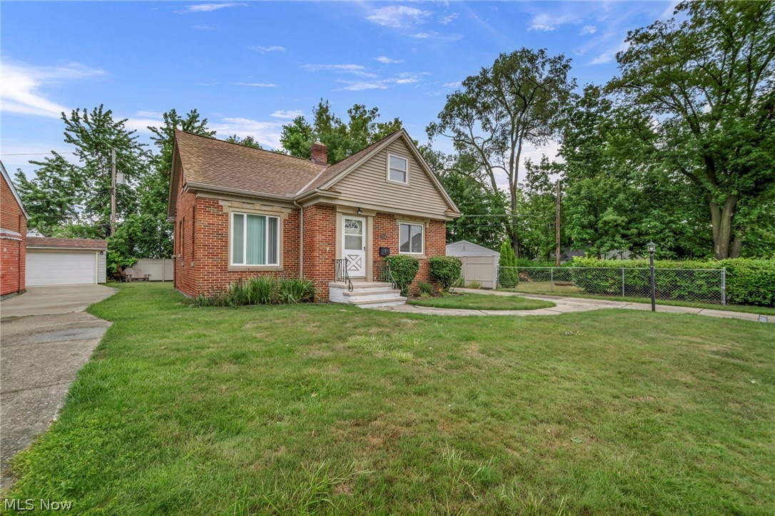 6284 Holburn Road Parma OH 44129