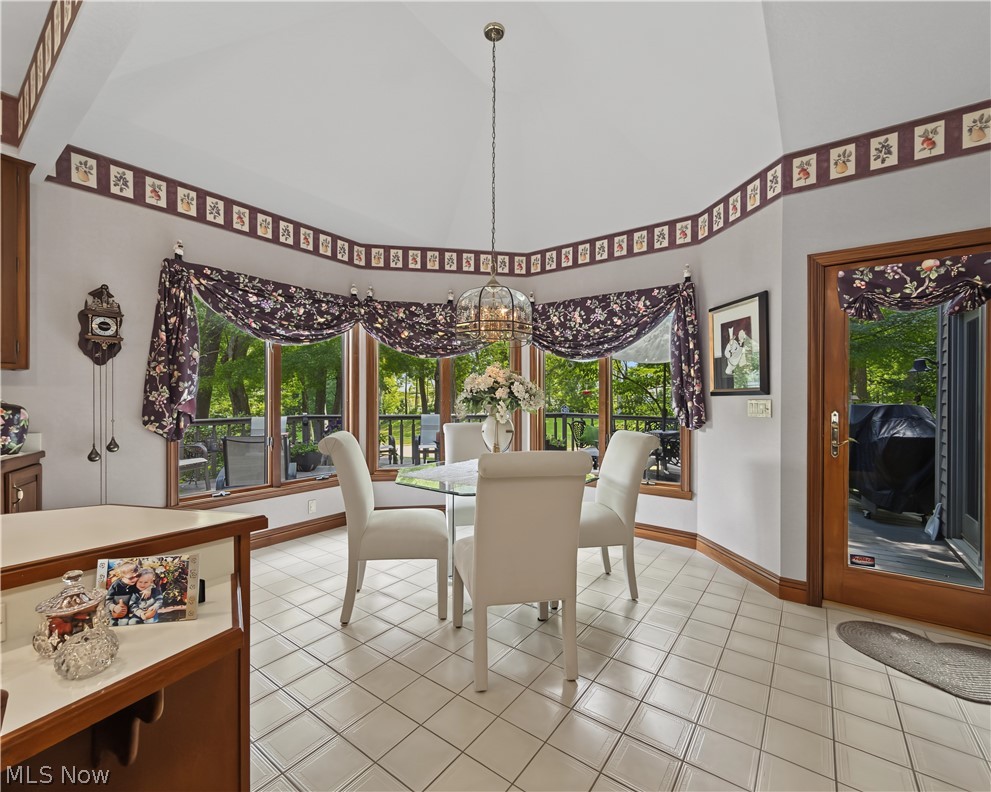 4183 Lochness Circle NW Canton OH 44718