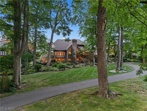 4183 Lochness Circle NW Canton OH 44718