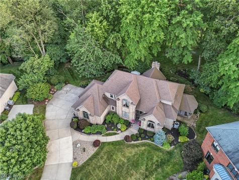 4183 Lochness Circle NW Canton OH 44718