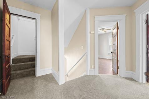 44 Agate Place Akron OH 44305