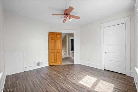 44 Agate Place Akron OH 44305