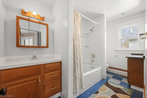 44 Agate Place Akron OH 44305