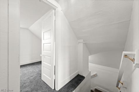 44 Agate Place Akron OH 44305