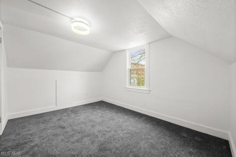 44 Agate Place Akron OH 44305