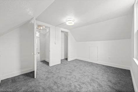 44 Agate Place Akron OH 44305