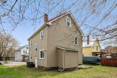 44 Agate Place Akron OH 44305