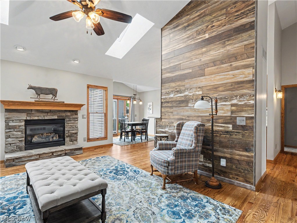 568 Breiton Circle Barberton OH 44203