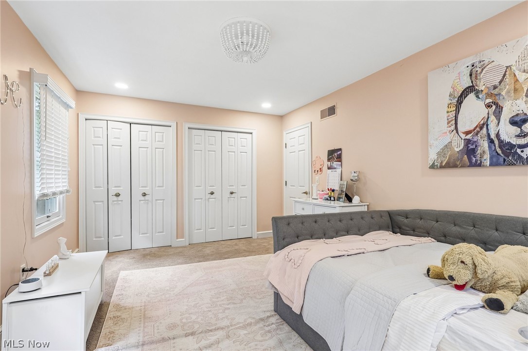 44 Pinewood Lane Hudson OH 44236