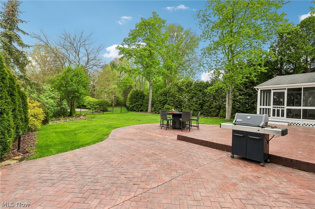 44 Pinewood Lane Hudson OH 44236