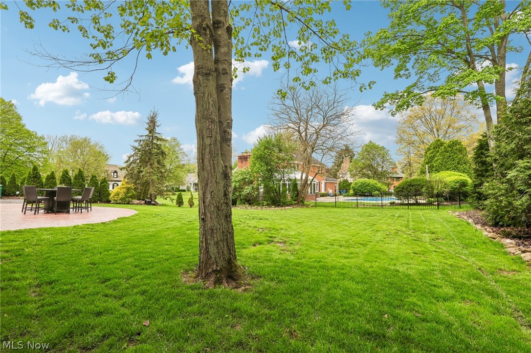 44 Pinewood Lane Hudson OH 44236