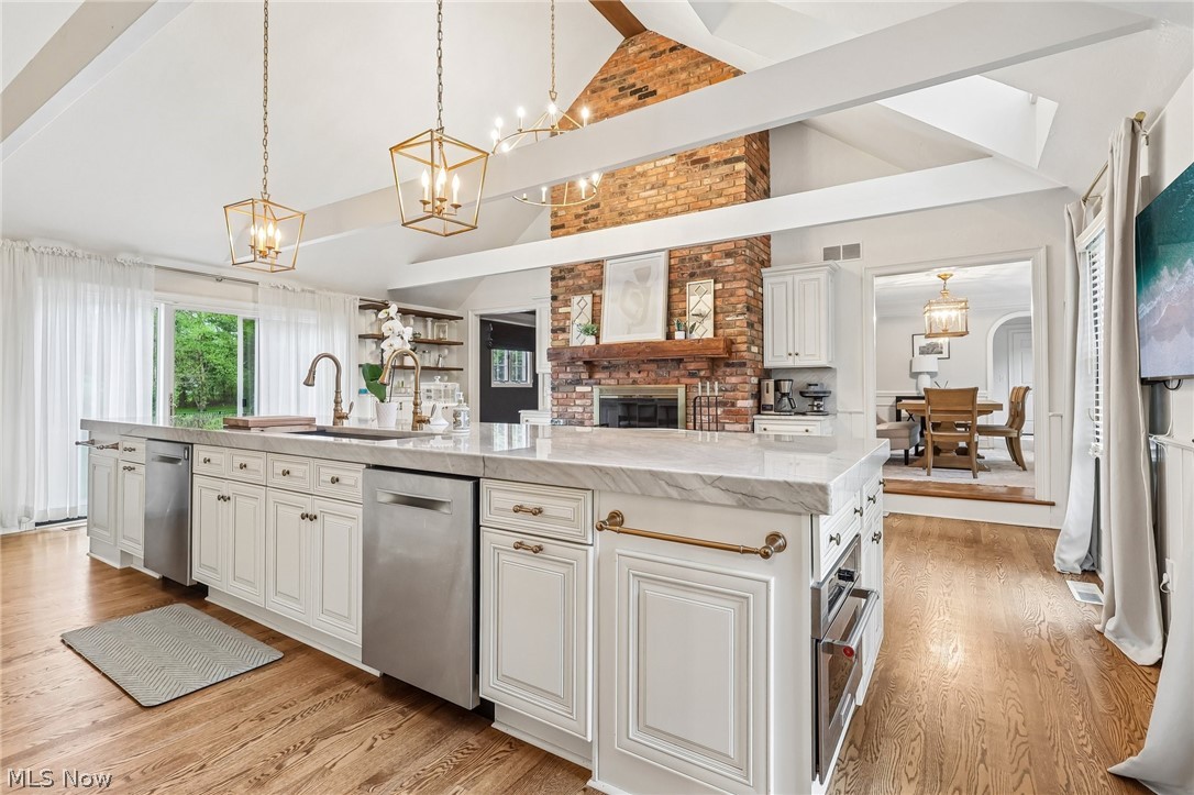 44 Pinewood Lane Hudson OH 44236