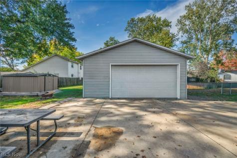 1700 Urban Circle S Lorain OH 44053