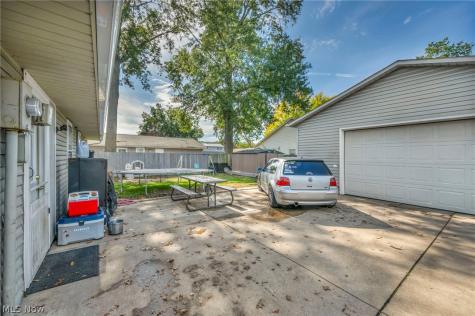 1700 Urban Circle S Lorain OH 44053