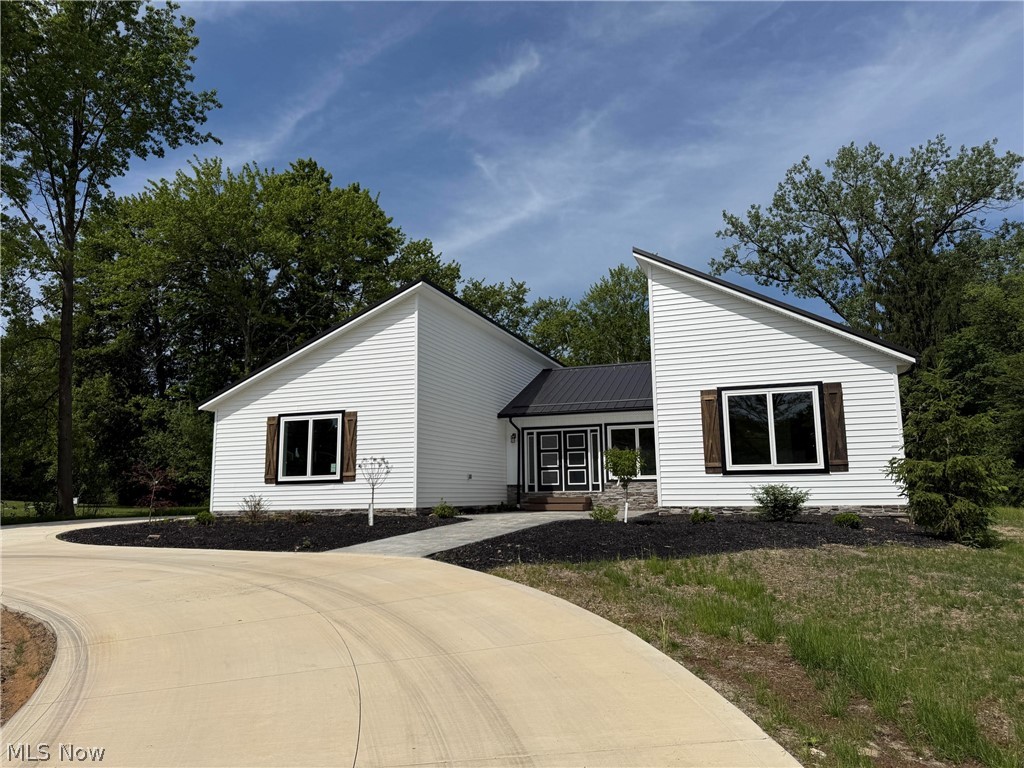 3940 Ellendale Road Moreland Hills OH 44022