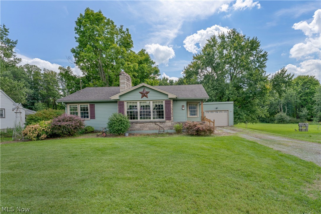 5349 Middletown Road E New Middletown OH 44442