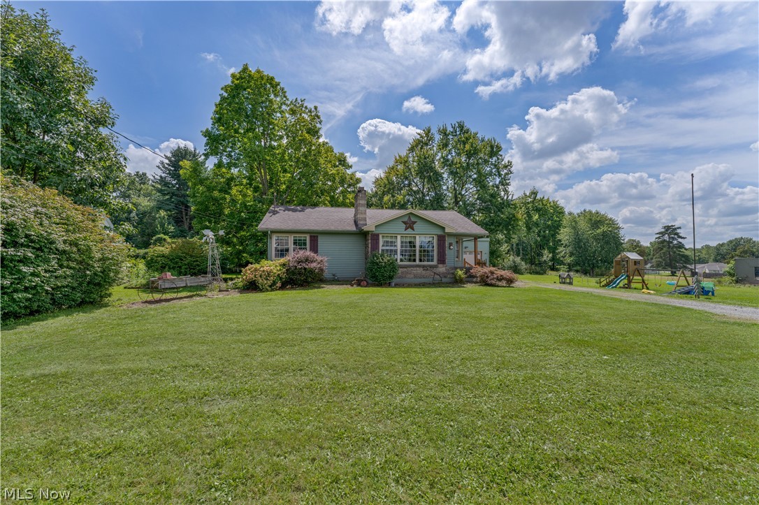 5349 Middletown Road E New Middletown OH 44442