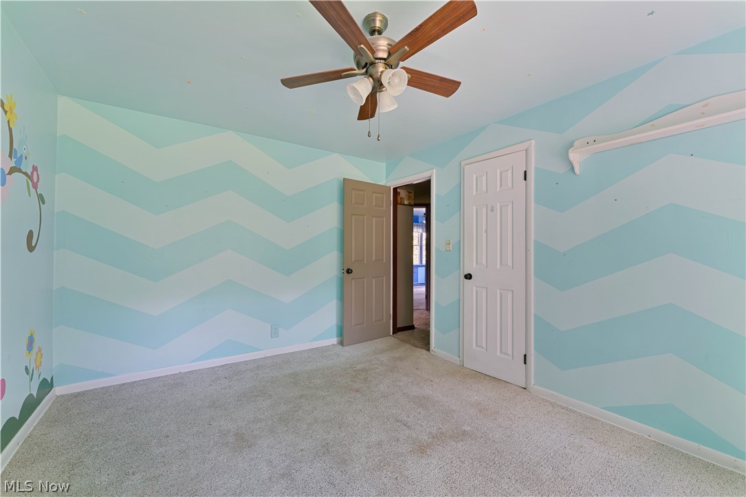 5349 Middletown Road E New Middletown OH 44442