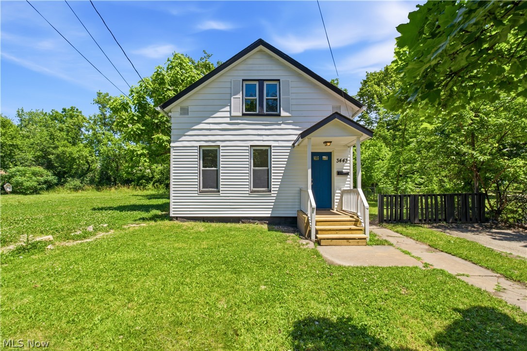 3443 E 75th Street Cleveland OH 44127