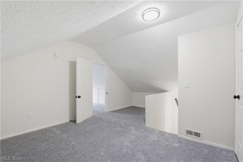 3443 E 75th Street Cleveland OH 44127