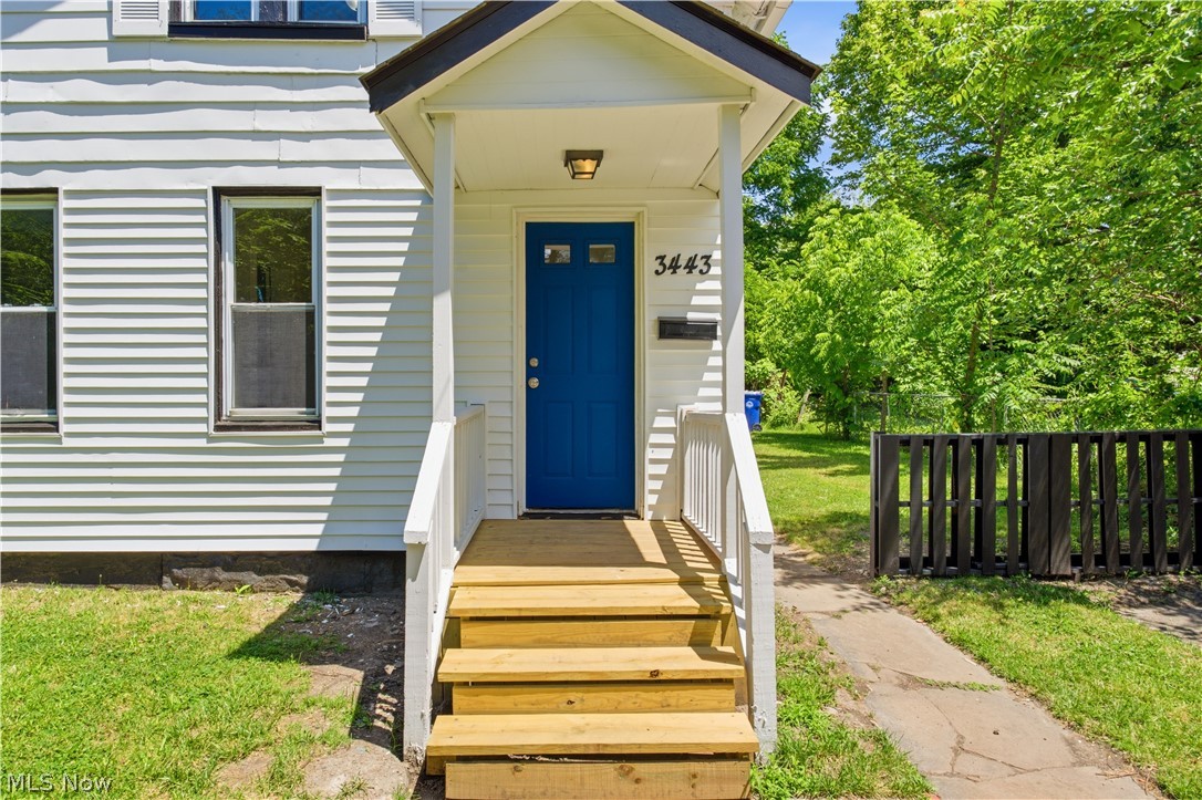 3443 E 75th Street Cleveland OH 44127