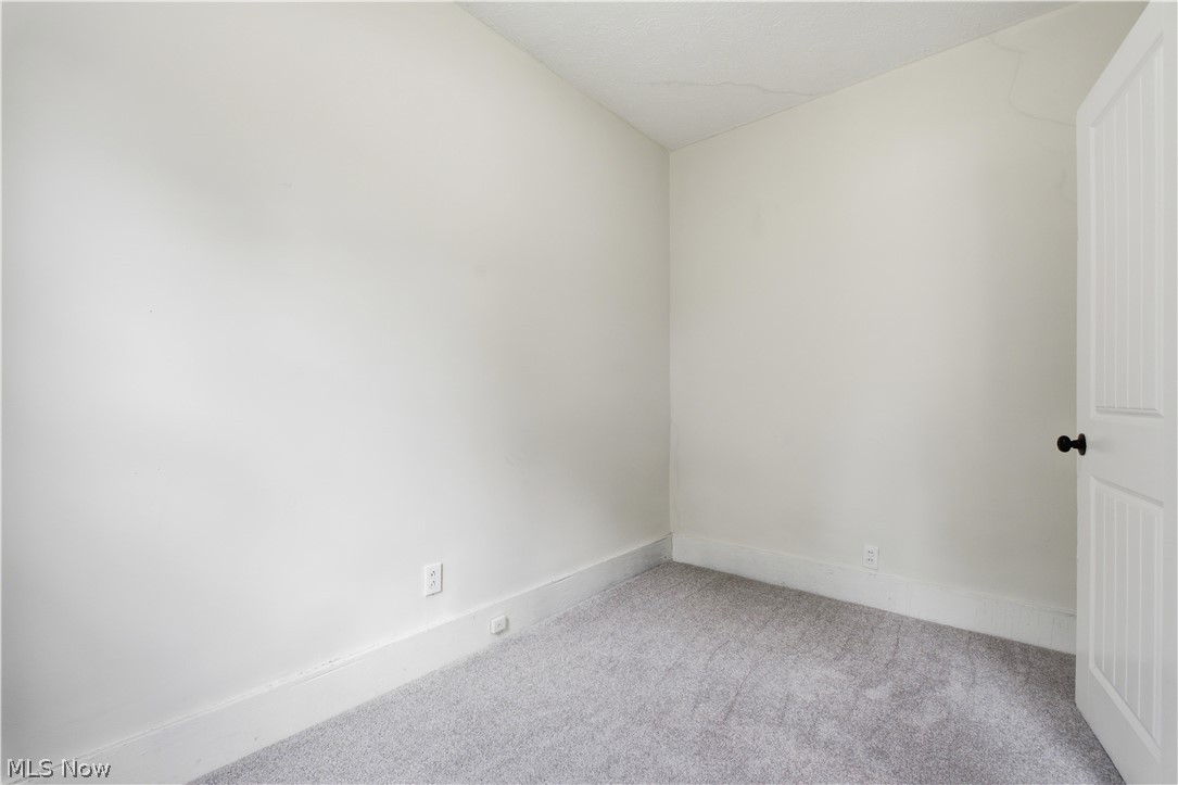 3443 E 75th Street Cleveland OH 44127